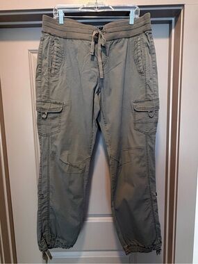 Women's Olive Green Cargo Pants - Supplies